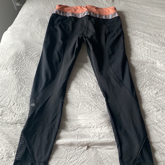 Lululemon Inspire Pants - Picture 2 of 4